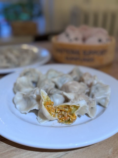 胡萝卜豆腐芹菜饺